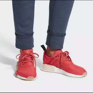 Like New Women’s NMD-R1 Red White Adidas Shoes 7.5